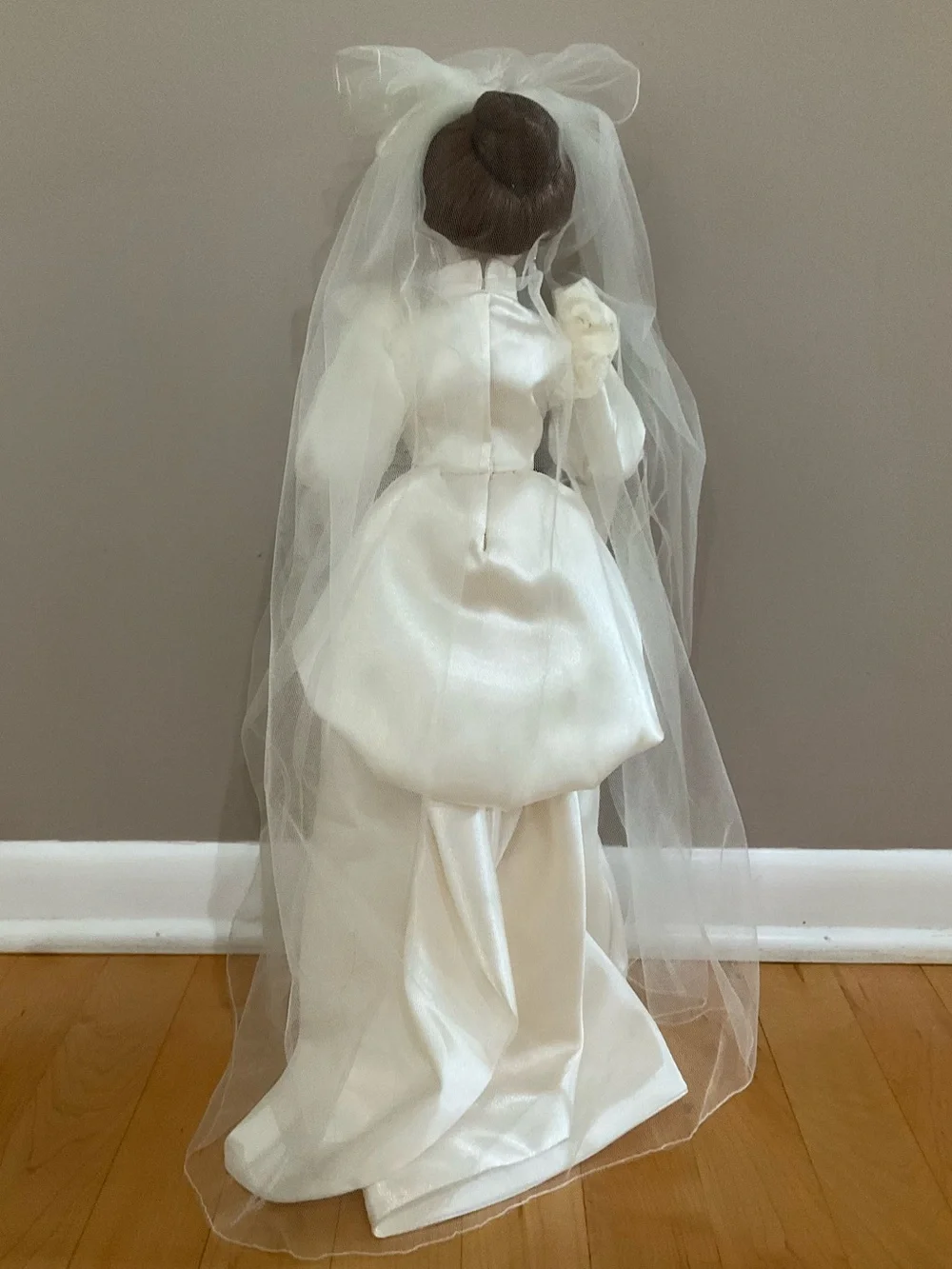 The Ashton Drake Galleries Porcelain Betty Doll Collectible Box